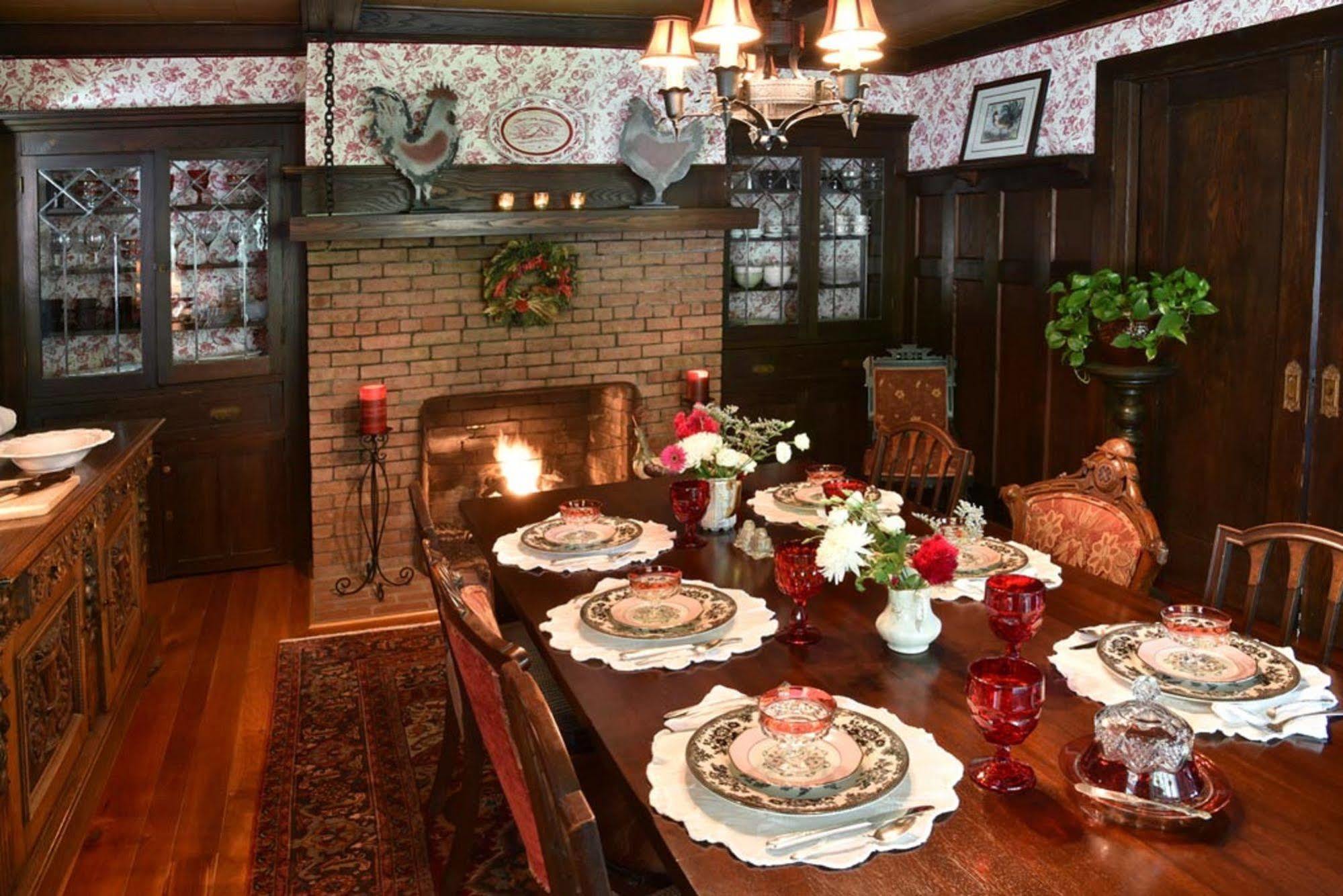 Hilltop House Bed & Breakfast アメニア エクステリア 写真