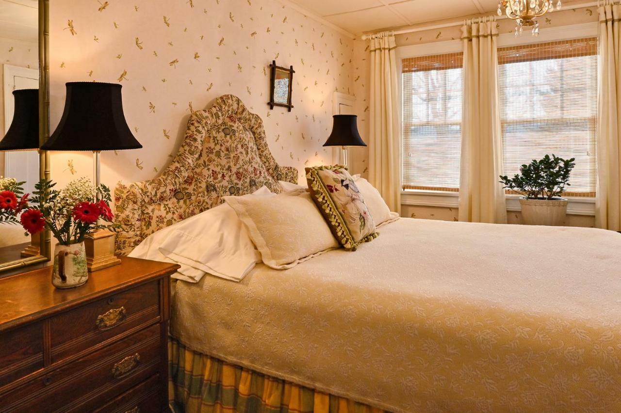Hilltop House Bed & Breakfast アメニア エクステリア 写真