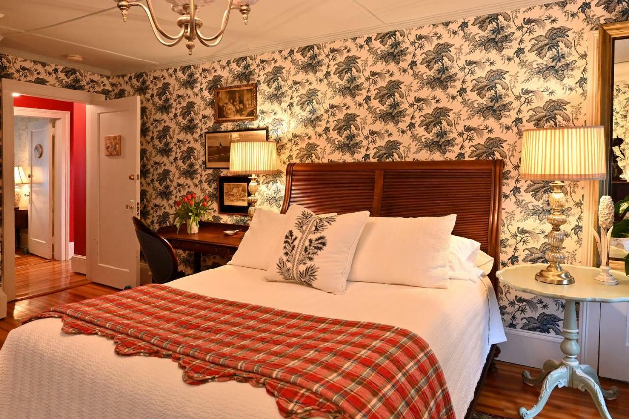 Hilltop House Bed & Breakfast アメニア エクステリア 写真