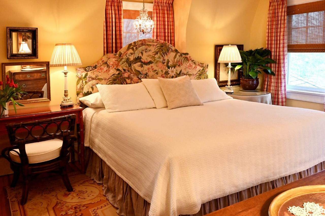 Hilltop House Bed & Breakfast アメニア エクステリア 写真